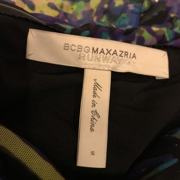 BCBGMAXAZRIA Mult coloured Dress - Picture 5 of 6